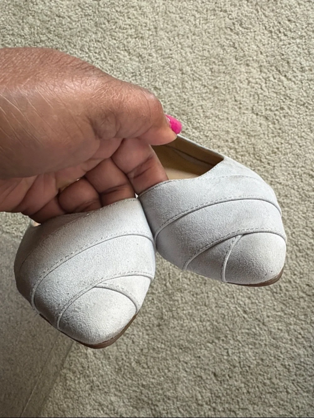 Franco Sarto Light Gray Suede Pointed Toe Flats-Size 6